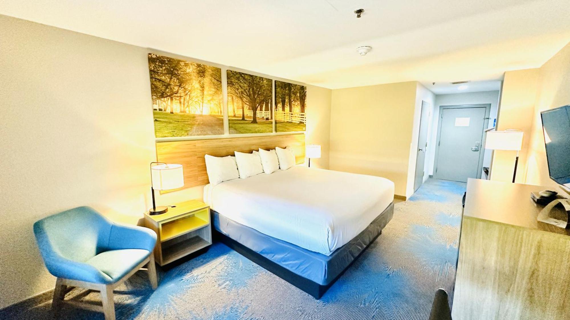Days Inn & Suites By Wyndham Wynne Ngoại thất bức ảnh
